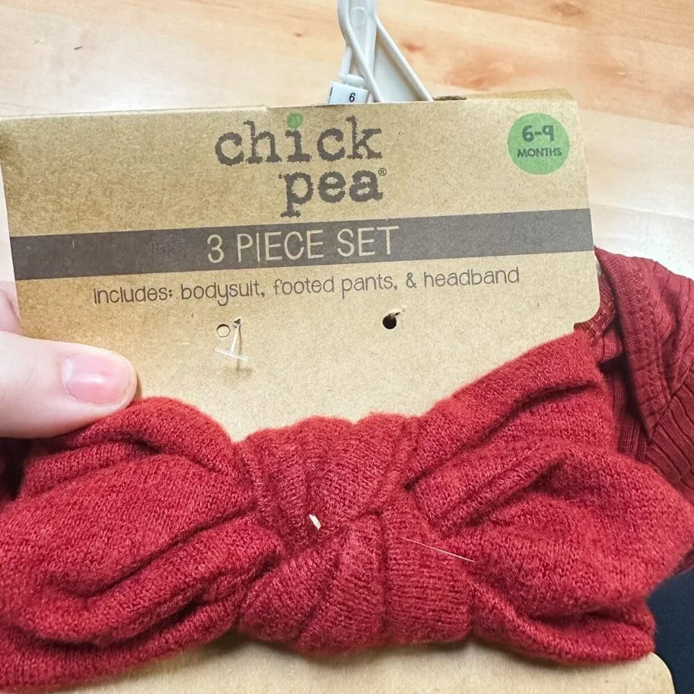 NWT Chick Pea Maroon 3-Piece Bodysuit Legging & Headband Outfit Set 6-9M
